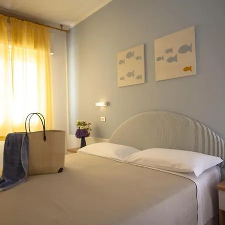 Hotell Antares 2*