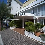 Otel Antares